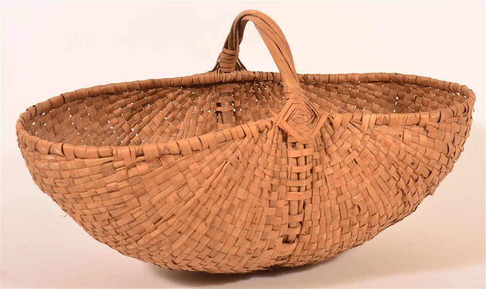 Antique Woven Ash Splint Gathering Basket. (1 of 3)