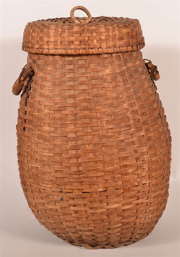 Large 19th C. Woven Oak Splint Basket w/ Lid (1 of 3)