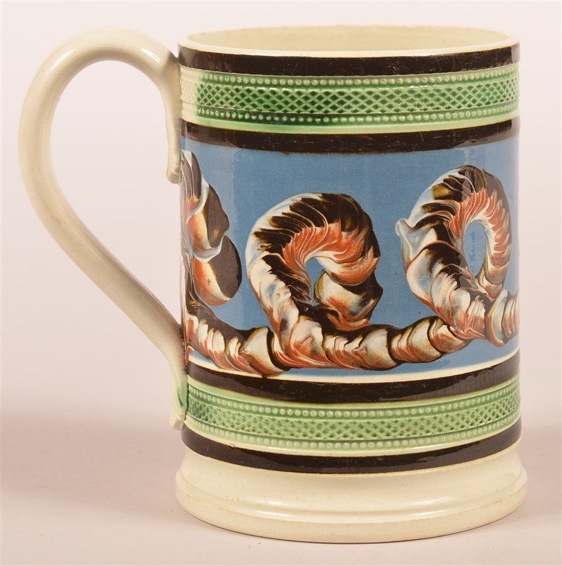 Looping Earthworm Mocha Decorated Tankard. (1 of 3)