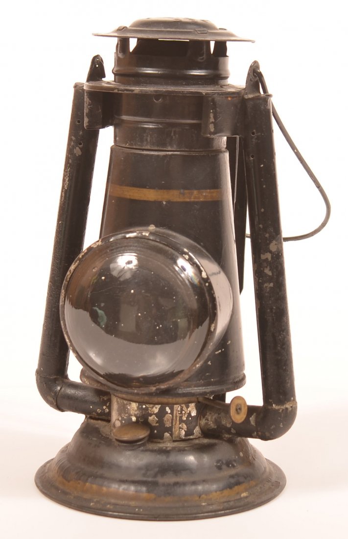 F. Meyrose & Co. "Little Boss" Tin Lantern. (1 of 5)