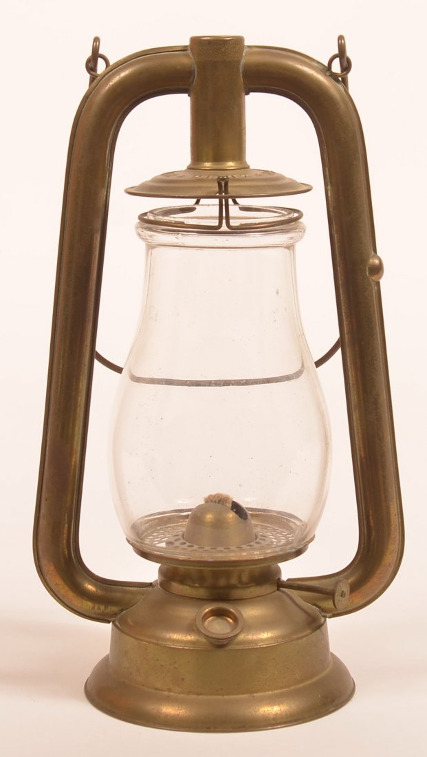 Dietz "U.S. Brass Tubular" Lantern. (1 of 3)