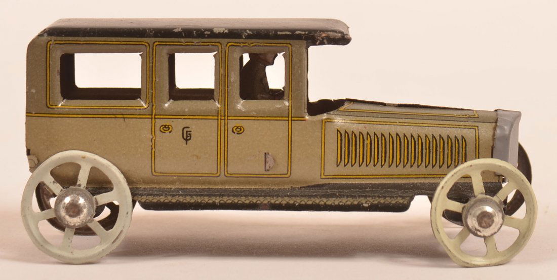 George Fisher Germany Car Penny Toy. (1 of 4)