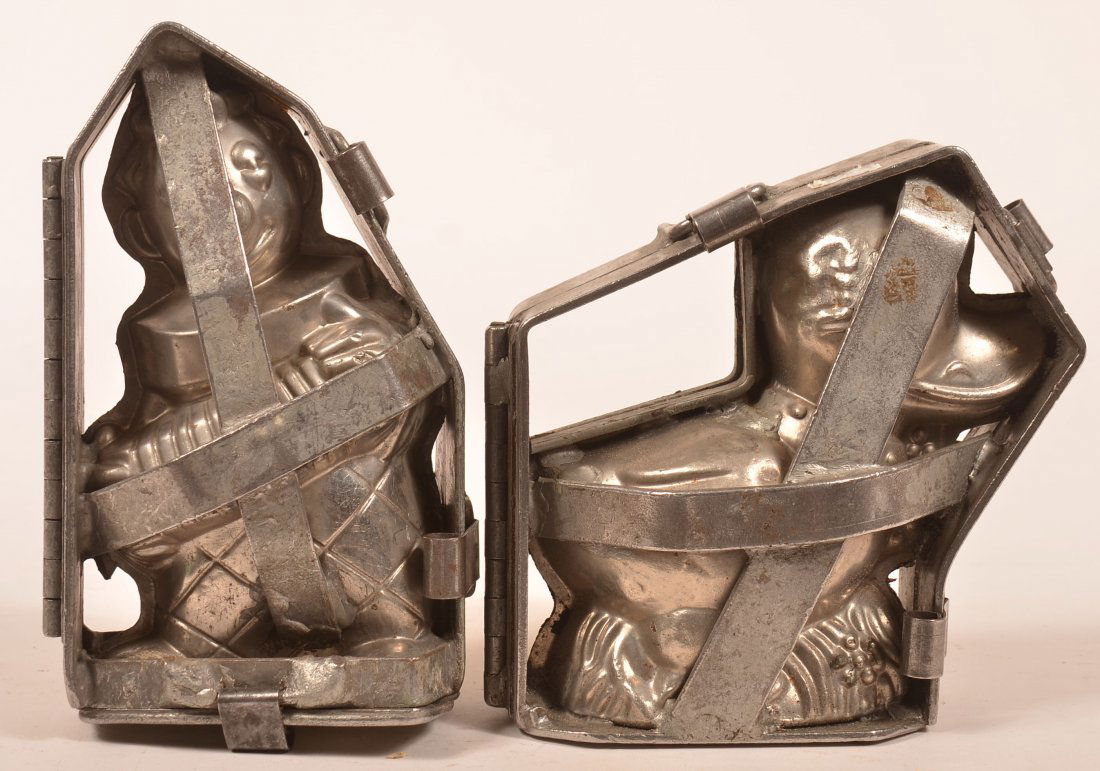 Two Vintage Chocolate Molds. (1 of 2)