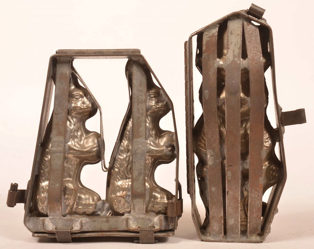 Two Vintage Large Rabbit Candy Containers. (1 of 2)