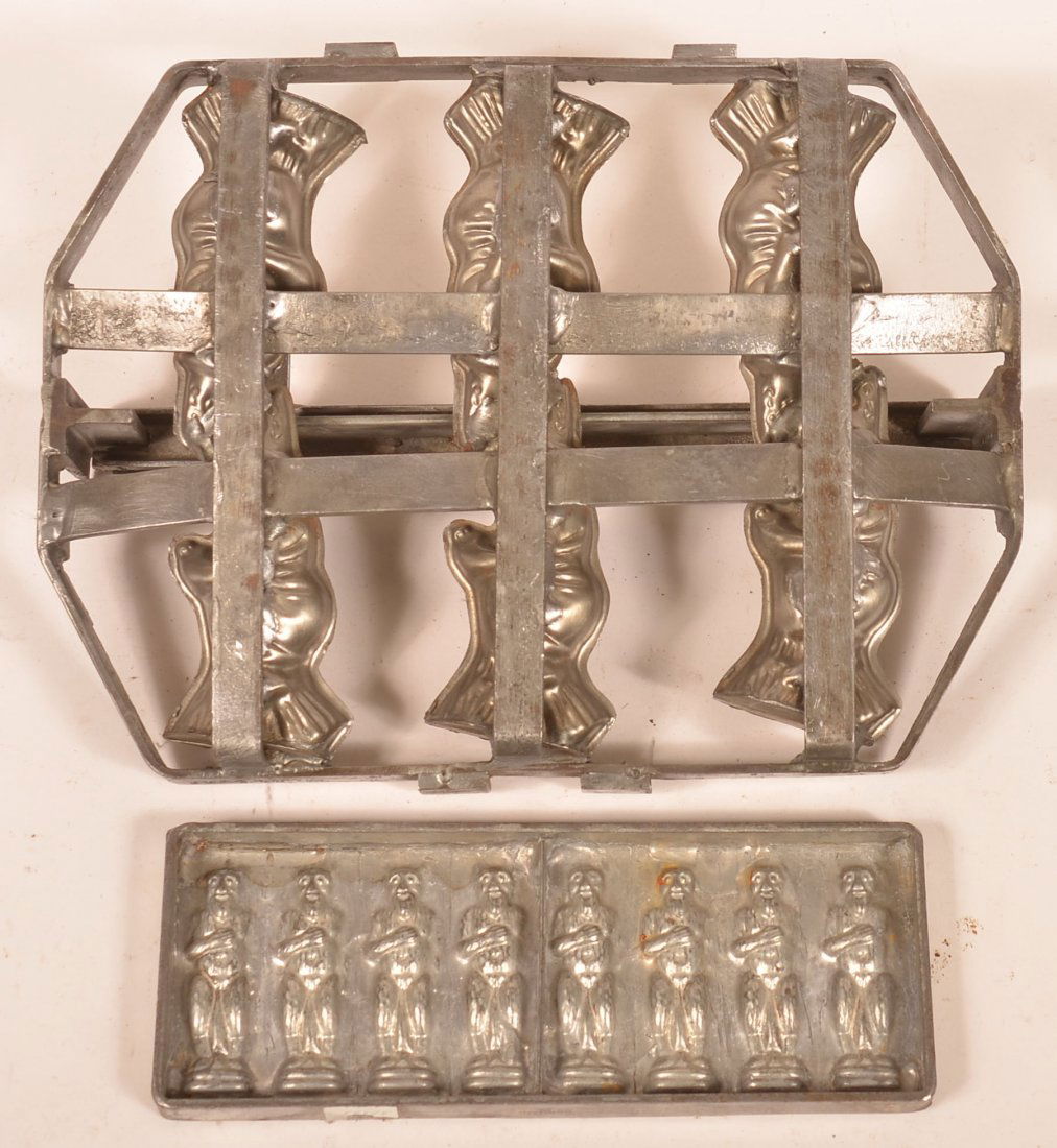 2 Halloween Related Vintage Chocolate Molds. (1 of 2)