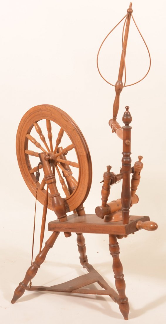 Pennsylvania Mixed Wood Spinning Wheel. (1 of 2)