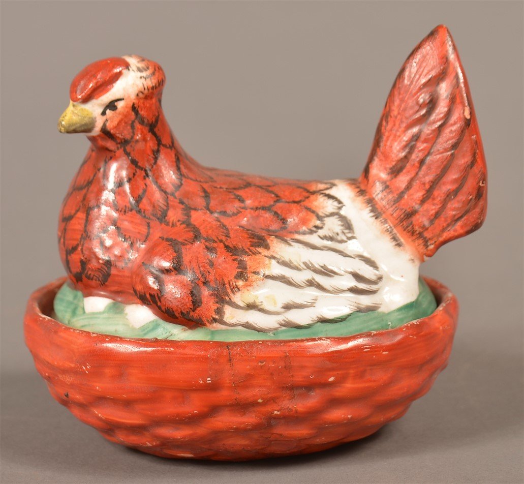 Staffordshire Small Hen on Nest Covered Dish. (1 of 2)