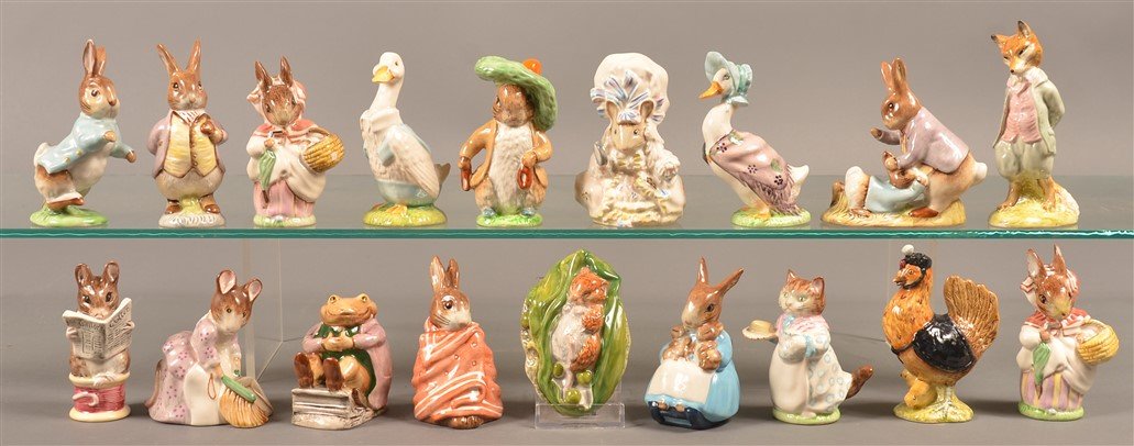 Lot of 18 Various Beatrix Potter's Figurines. (1 of 1)