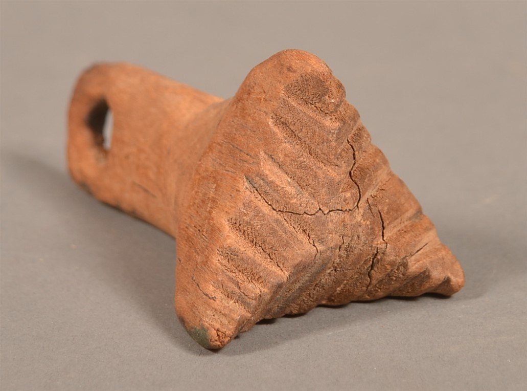 Pennsylvania Triangular Leaf Form Butter Print. (1 of 3)