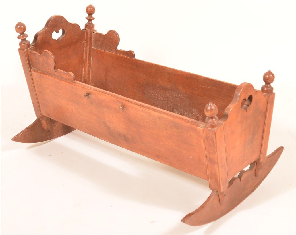 PA 19th Century Walnut Child's Cradle. (1 of 2)