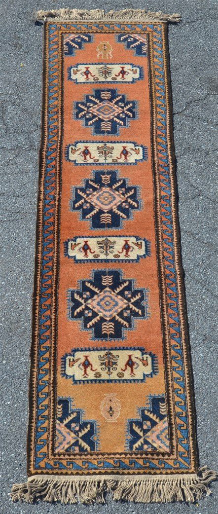 Vintage Geometric Pattern Oriental Runner. (1 of 5)