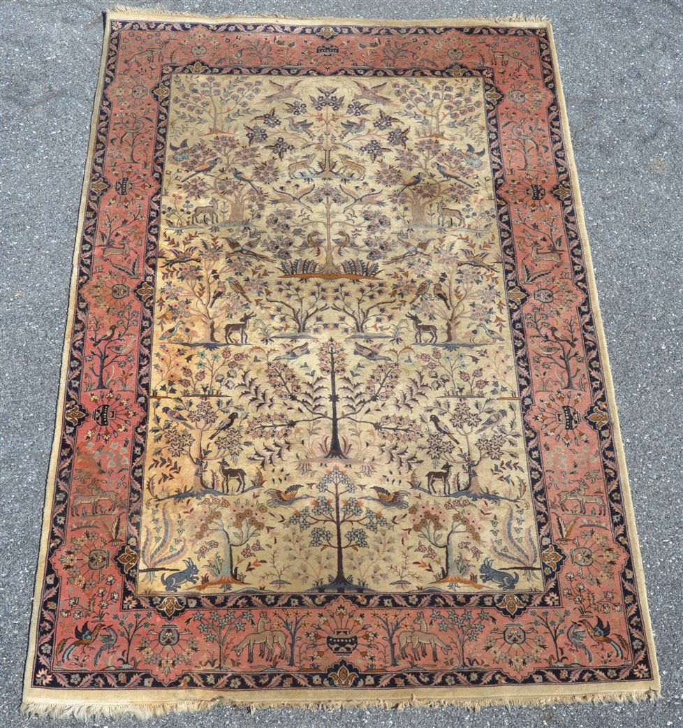 Modern Pictorial with Animals Oriental Area Rug. (1 of 8)
