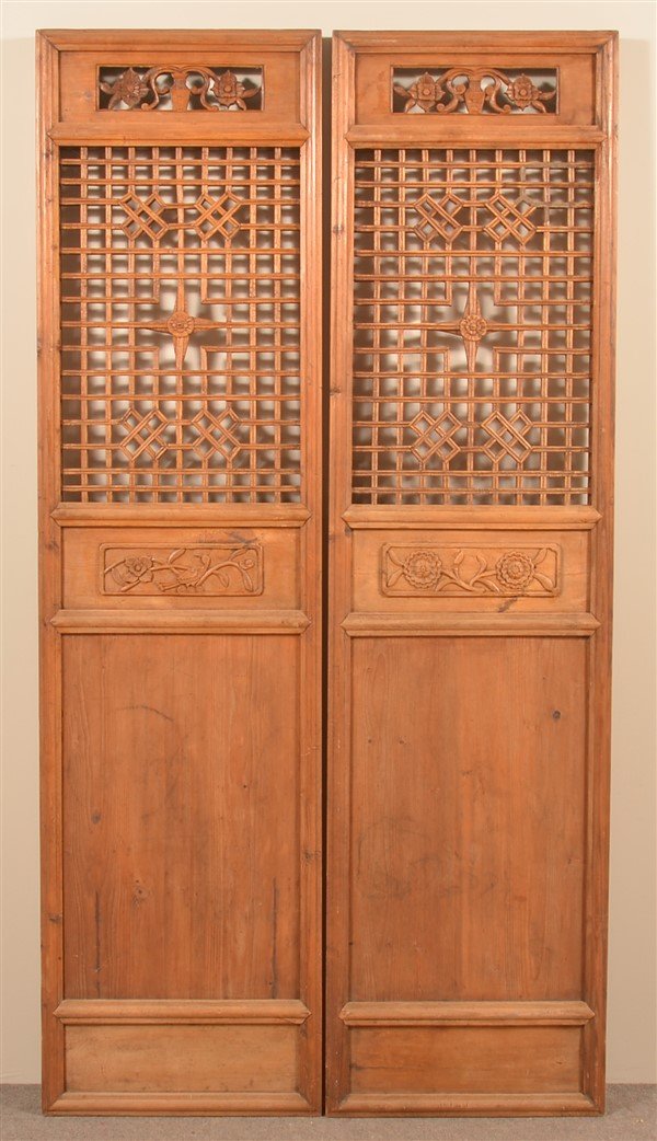 Pair of Vintage Chinese Cypress Wood Doors. (1 of 4)