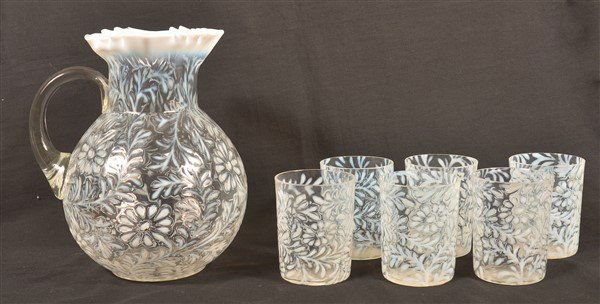 Opalescent Glass Spanish Lace 7 Piece Water Set. (1 of 2)