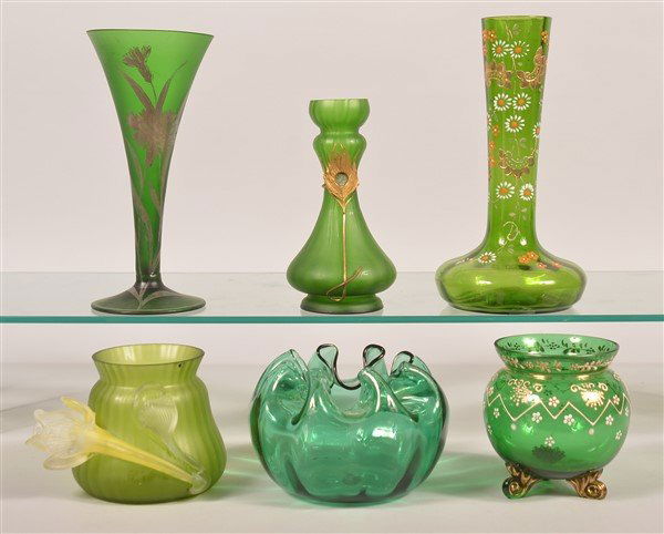 Six Various Pieces of Green Victorian Art Glass. (1 of 1)