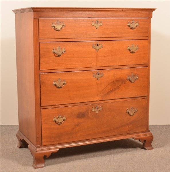 Pennsylvania Chippendale Walnut Chest of Drawers. (1 of 3)