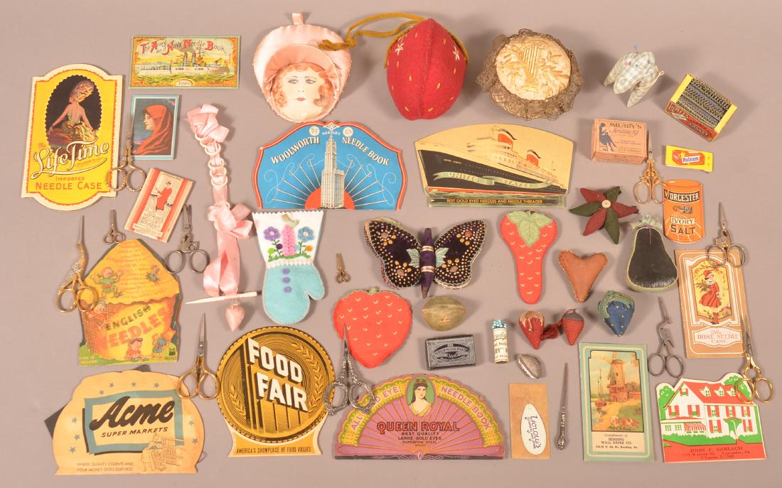 Vintage Sewing Lot. (1 of 1)