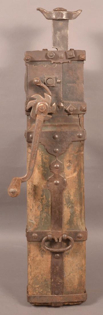 Antique Iron and Wood Conestoga Wagon Jack. (1 of 5)