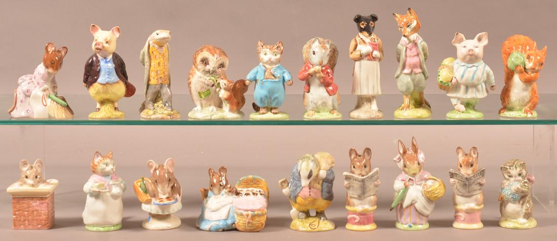 Lot of 19 Beatrix Potter's Animal Figurines. (1 of 2)