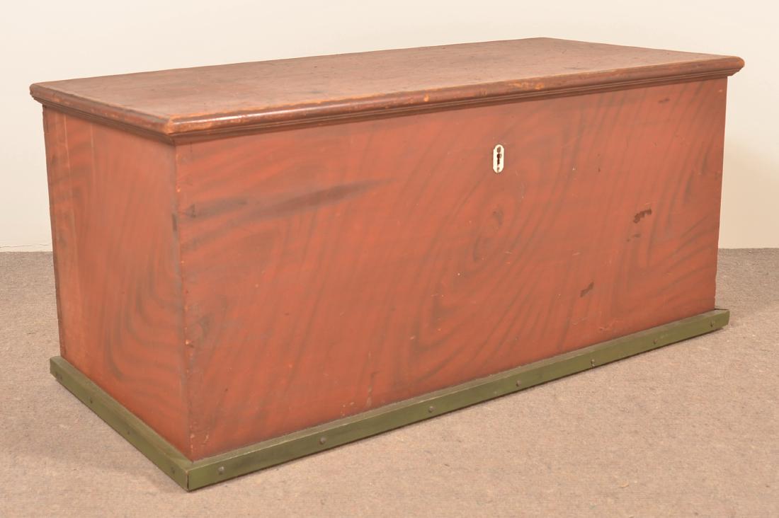 PA Softwood Grain Paint Dec. Blanket Chest. (1 of 3)