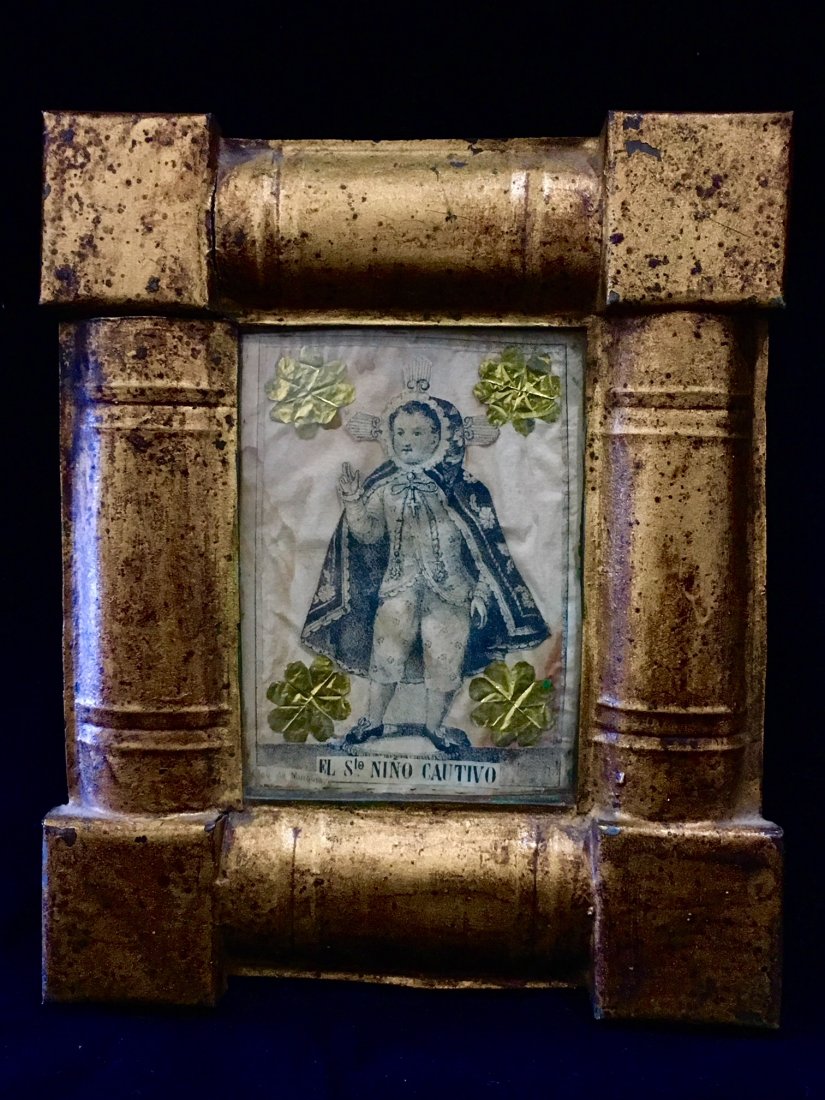 ANTIQUE MEXICAN RELIGIOUS CHRIST CHILD LITHOGRAPH: ANTIQUE MEXICAN RELIGIOUS CHRIST CHILD LITHOGRAPH MEASUREMENTS INCLUDING THE FRAME ARE 7 1/2" X 5 1/2" Shipping cost for this items is $25 Within the USA