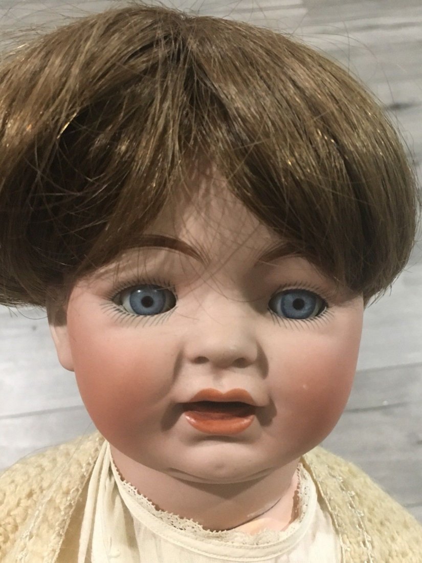 SIMON & HALBIG G.B 21 Inch Doll In Vintage Clothes.: SIMON & HALBIG G.B 21 Inch Doll In Vintage Clothes.great Structure.very Heavy. SHIPPING COST FOR THIS ITEM WITHIN THE USA LOWER 48 STATES IS $35