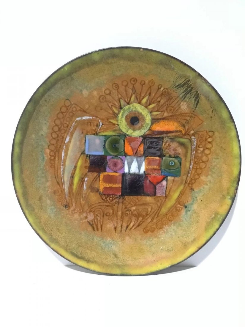 1974 SIGNED KAY WHITCOMB TALKING PLATE ABSTRACT ENAMEL: 1974 SIGNED KAY WHITCOMB TALKING PLATE ABSTRACT ENAMEL COPPER PLATE ART DESIGN . Shipping cost for this item within the USA is $25Approx 8: Diameter Local shipping cost is $25