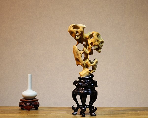 Fine Old Chinese Taihu Lake Scholar Rock Stone Stand (1 of 6)