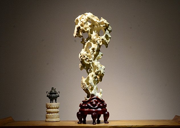 Rare Old Chinese Scholar White Taihu Lake Rock Stone (1 of 9)