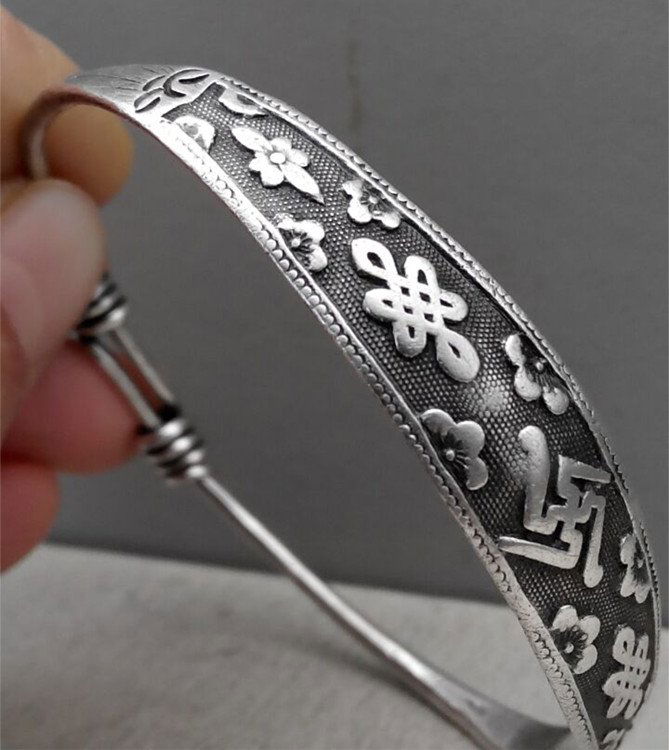 Fine Old Chinese Old Pure Silver Bangle (1 of 13)