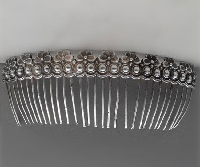 Fine Old Chinese Pure Silver Comb (1 of 8)