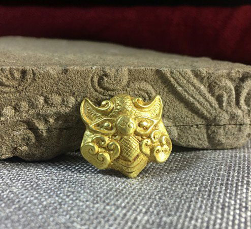 Chinese Liao Dynasty 24K Pure Gold  Animal Mask Pendant (1 of 8)