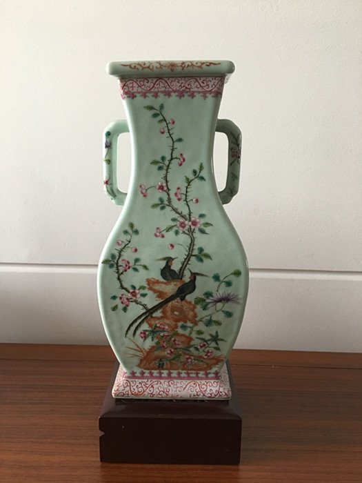 Rare Chinese 18th Century  Famille Rose Square Vase (1 of 17)