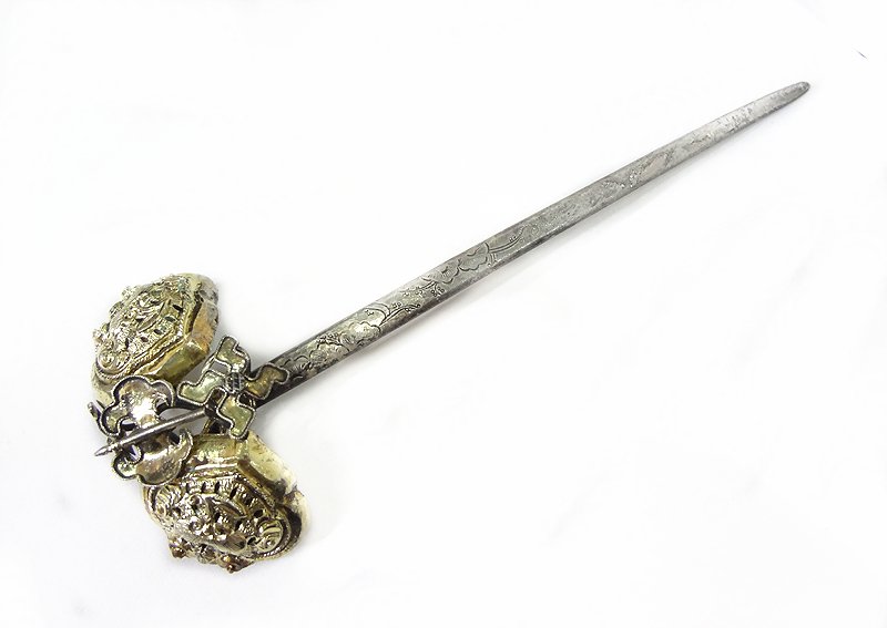 Fine Old Chinese Solid Silver Ruyi Hairpin (1 of 5)