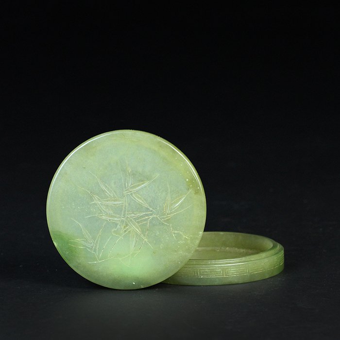 Antique Chinese Spinach Jade carved Fragrance Box (1 of 7)