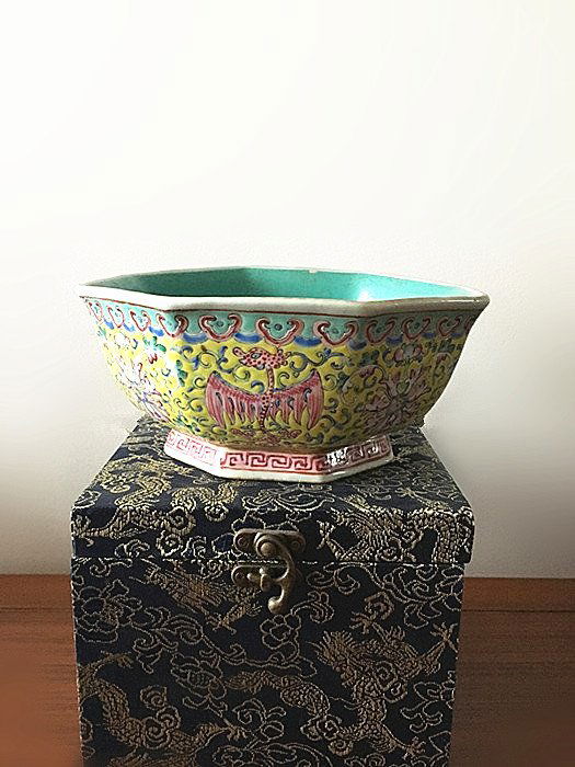 Antique Chinese Famille Rose Hexagonal Phoenix Bowl (1 of 7)