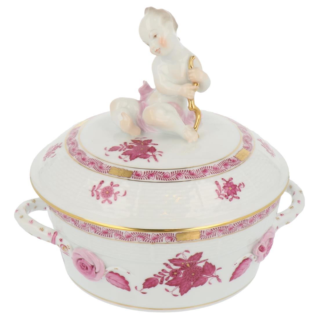 Presentation bowl with lid.: With baby on the lid. Apponyi Purple. Herend. Hungary. 20 x 19 cm.