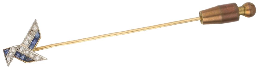 Antique lapel pin yellow gold, approx. 0,11 ct. And (1 of 2)