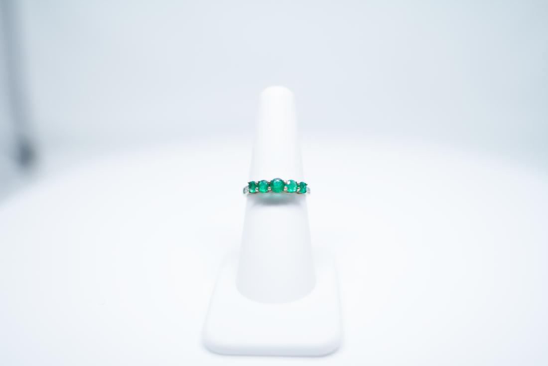 10k Yellow gold emerald ring (1 of 2)