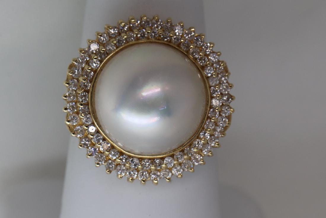 Beautiful Pearl ring/ diamonds (1 of 1)
