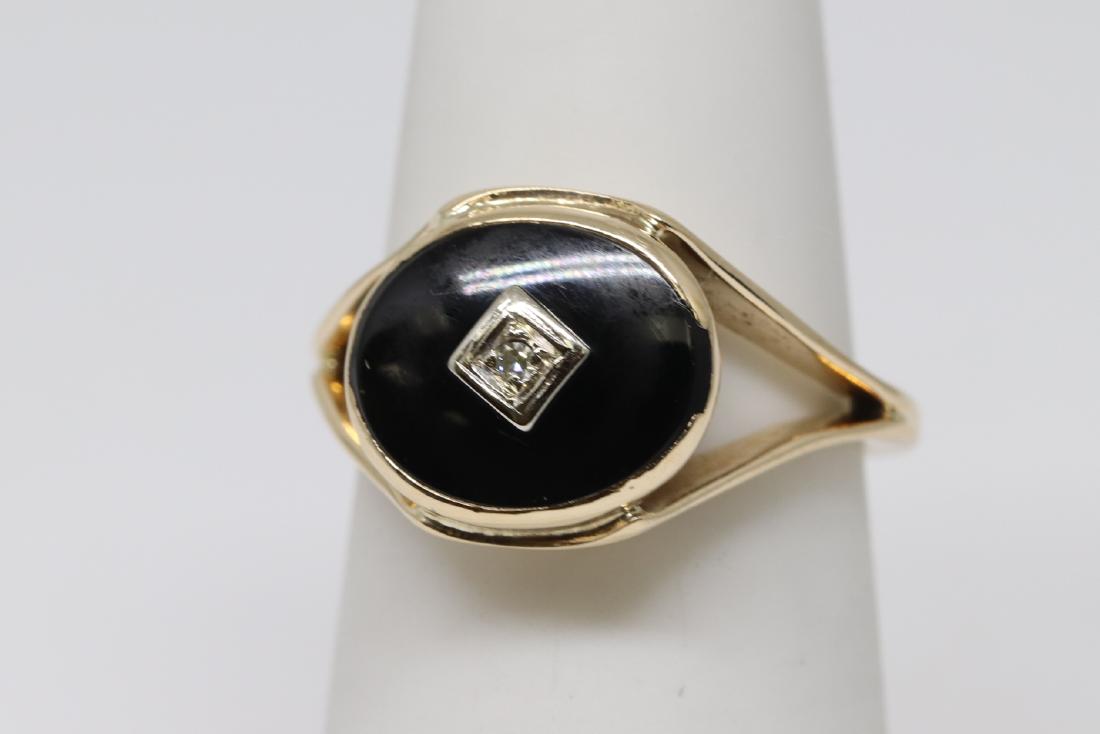 Diamond/Onyx Ring (1 of 2)