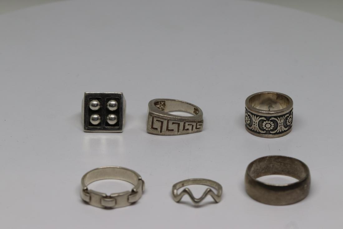 6 assorted vintage designs rings (1 of 2)