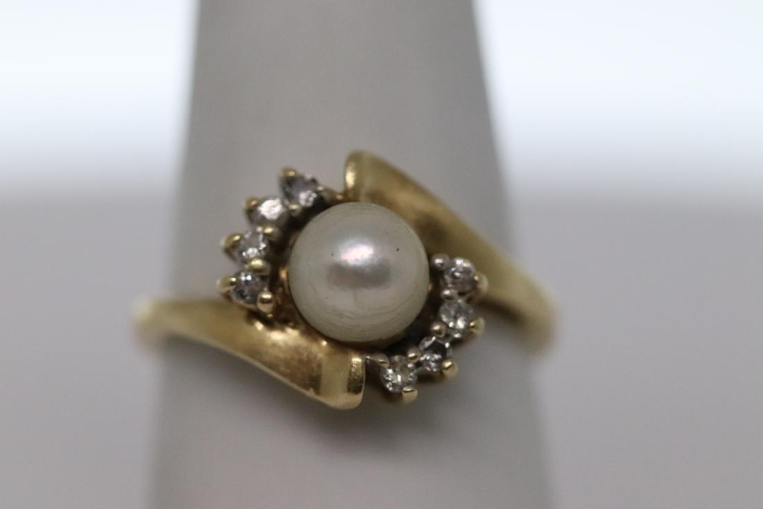 14Kt Pearls and Diamond Ring (1 of 5)
