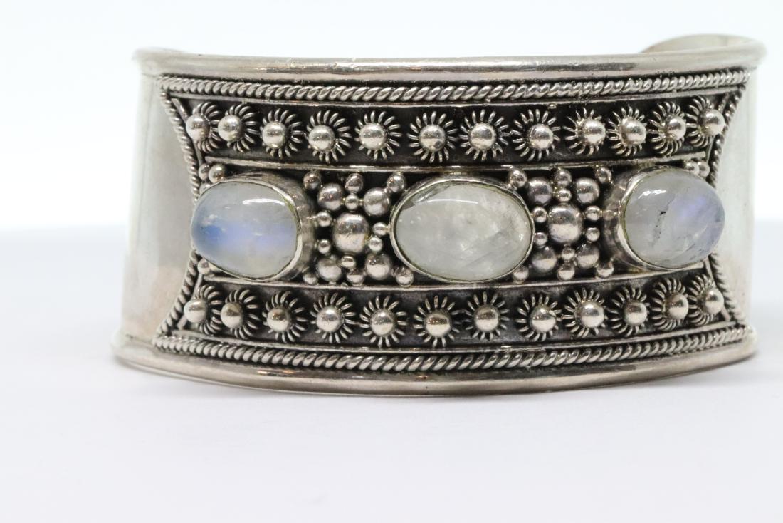 Silver .925 Bangel (1 of 5)