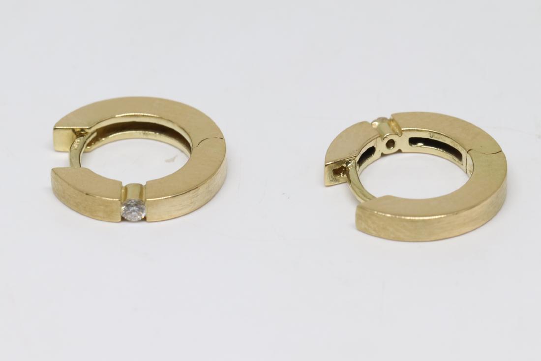 18k Diamond Hoop Earring (1 of 2)