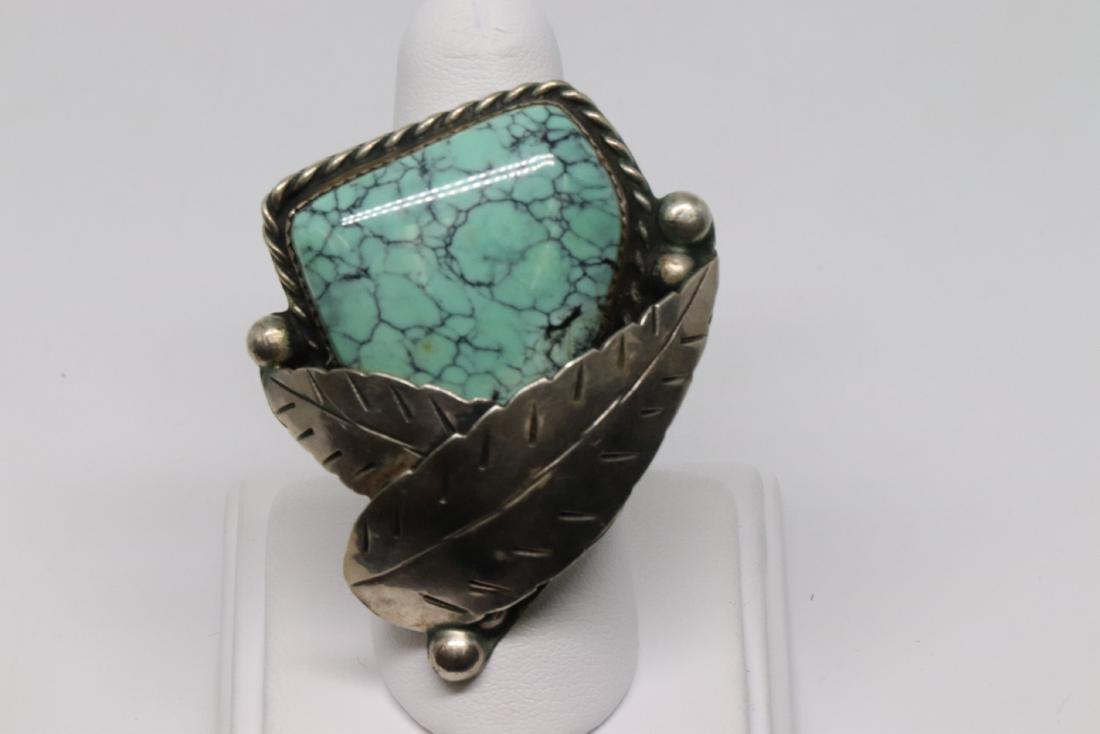 Silver Ladies ring/ Turquoise (1 of 5)