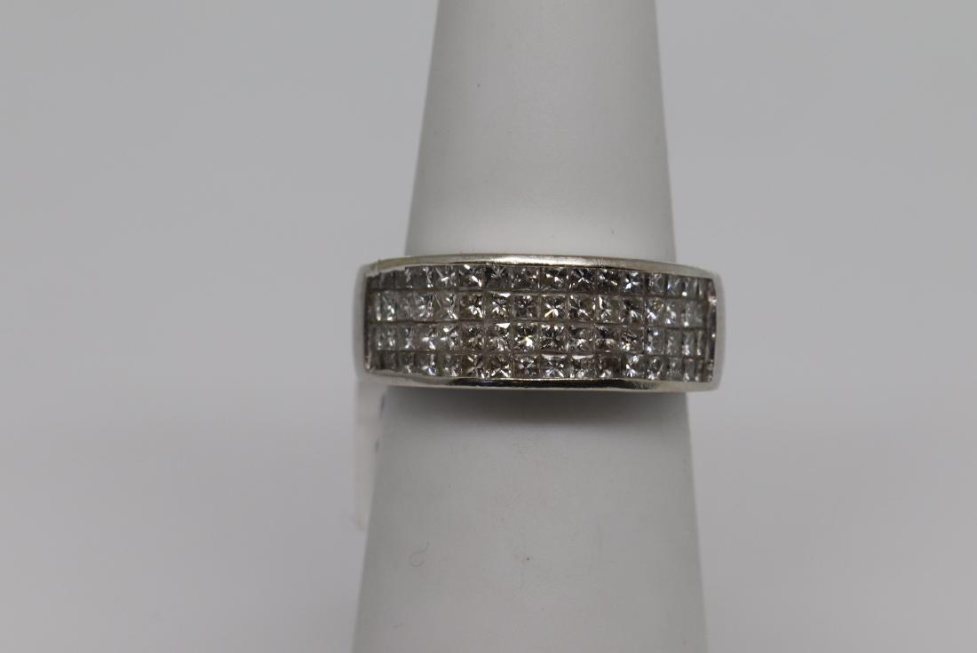 18k White Gold diamond ring (1 of 2)