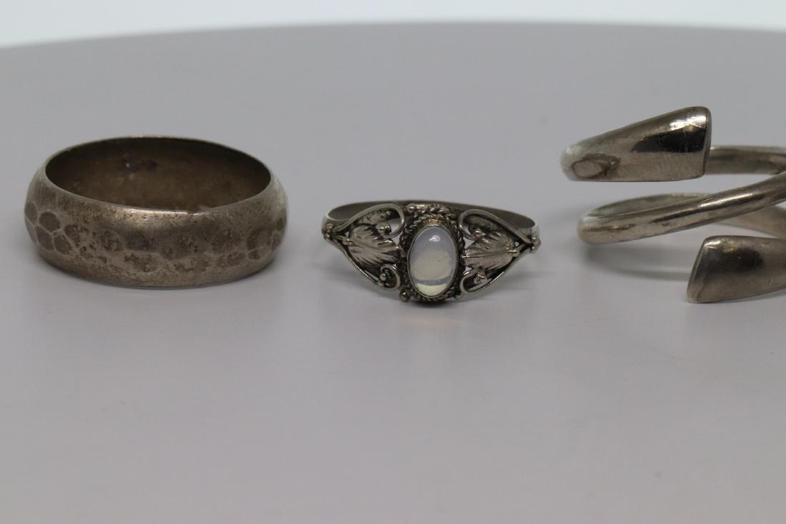 Lot Of 4 Ladies 925 Silver Rings (1 of 4)