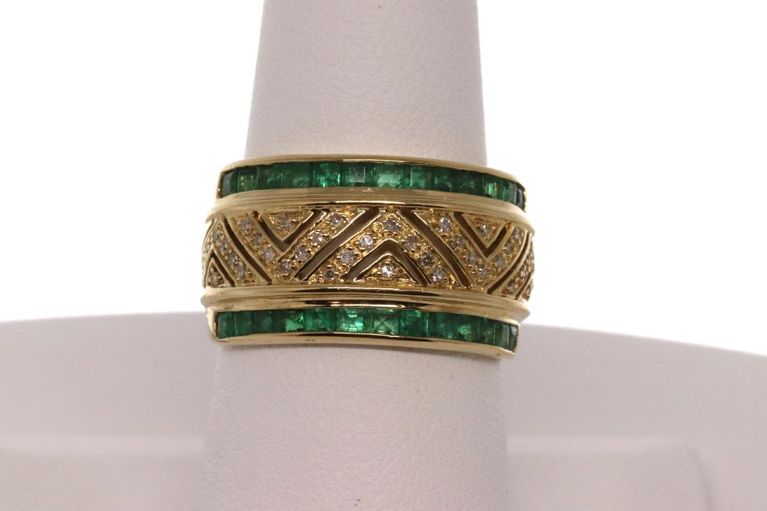 Diamond & Emerald Ring (1 of 7)