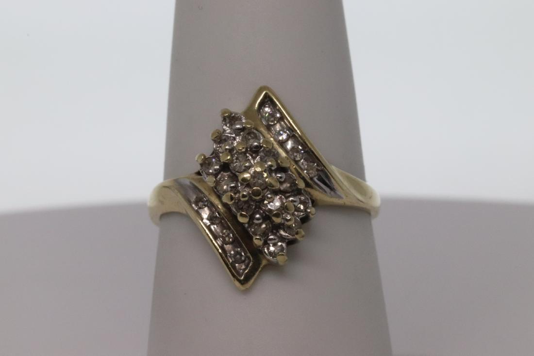 Ladies Diamond ring/Sapphire (1 of 4)